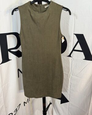 Chloe K Women's Bodycon Mini Dress Green Size S Faux Suede Sleeveless Mock Neck
